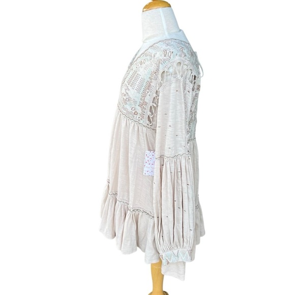 Free People Much Love Tunic Salt Boho Embroidered Blouson Sleeves Open Back NWT - Picture 2 of 13